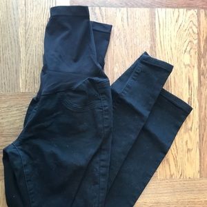 Maternity black skinny jeans